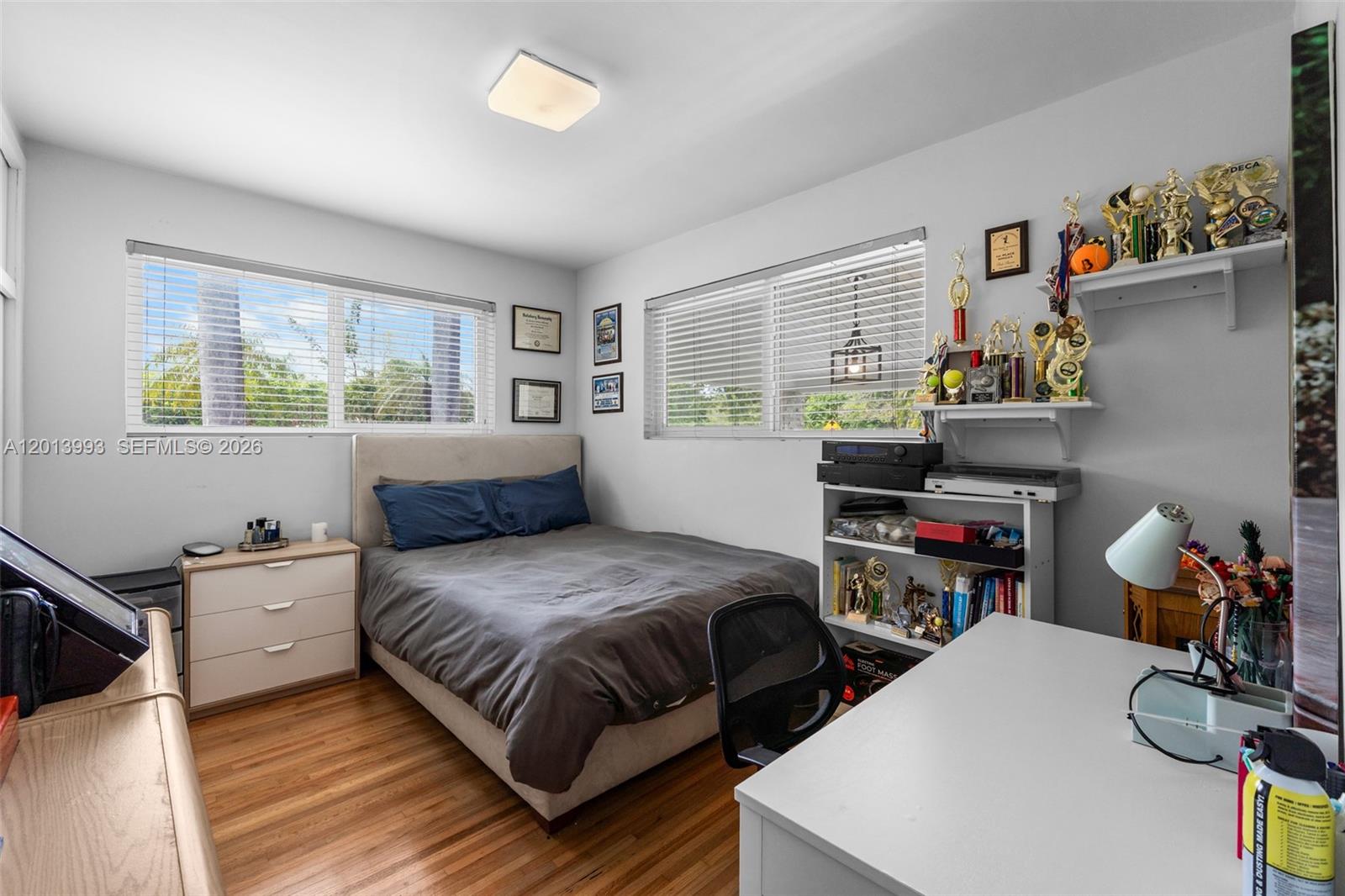 RANCHERO MANORS 2ND ADDN - Residential