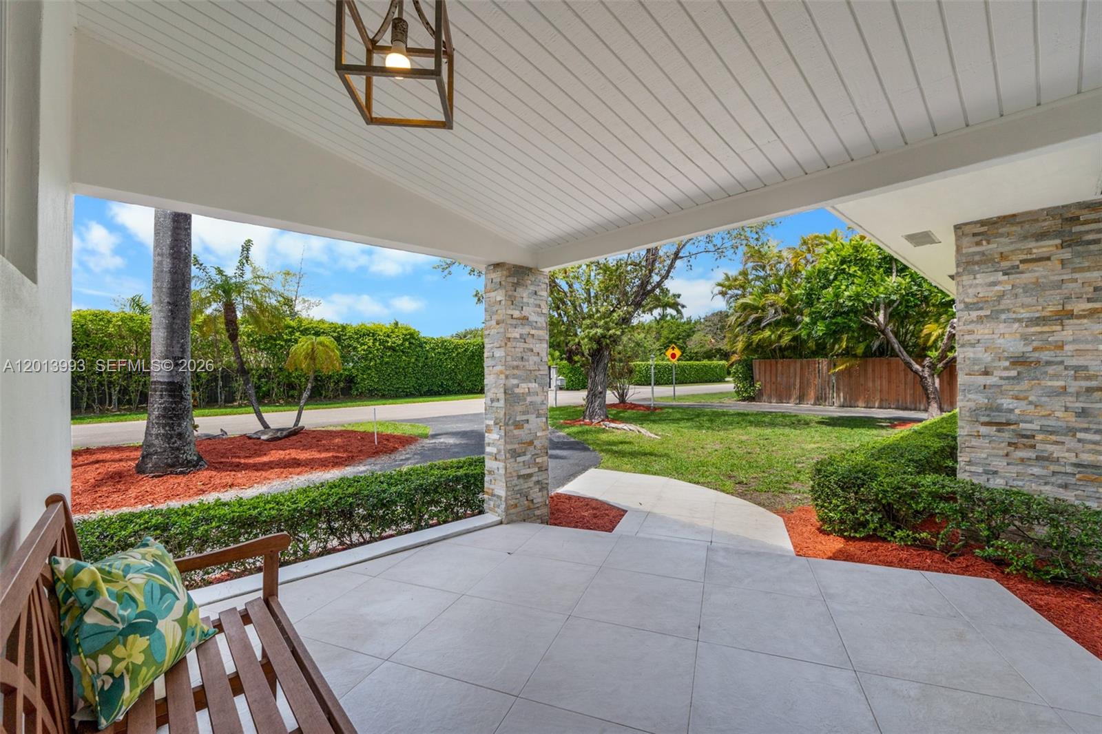 RANCHERO MANORS 2ND ADDN - Residential