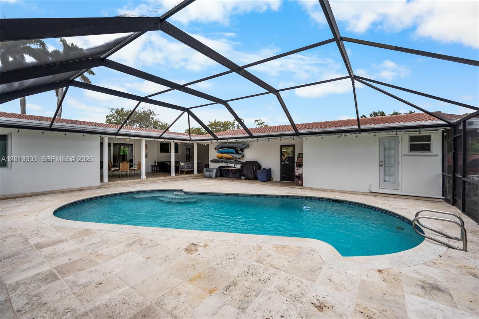 RANCHERO MANORS 2ND ADDN - Residential