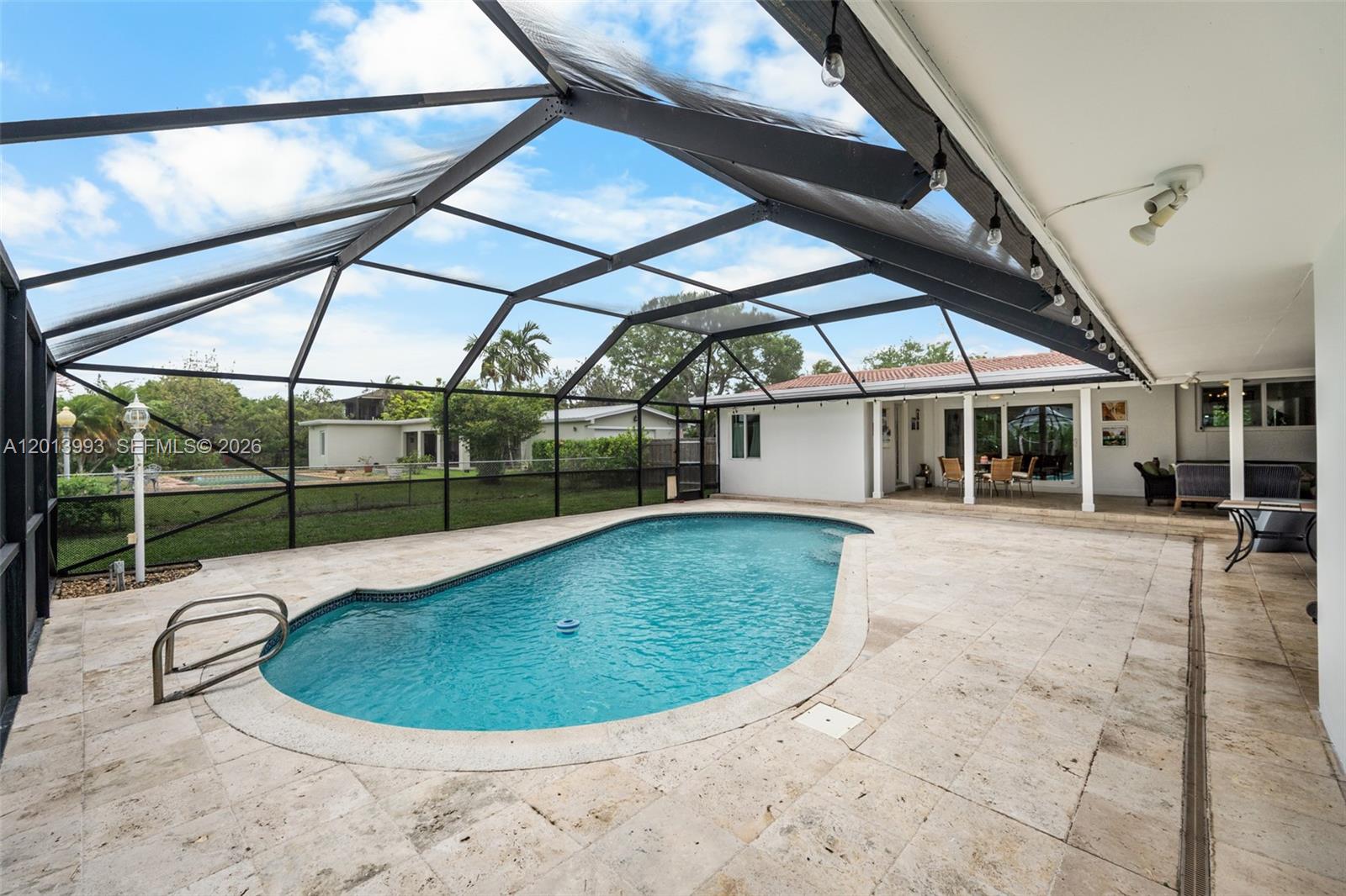 RANCHERO MANORS 2ND ADDN - Residential