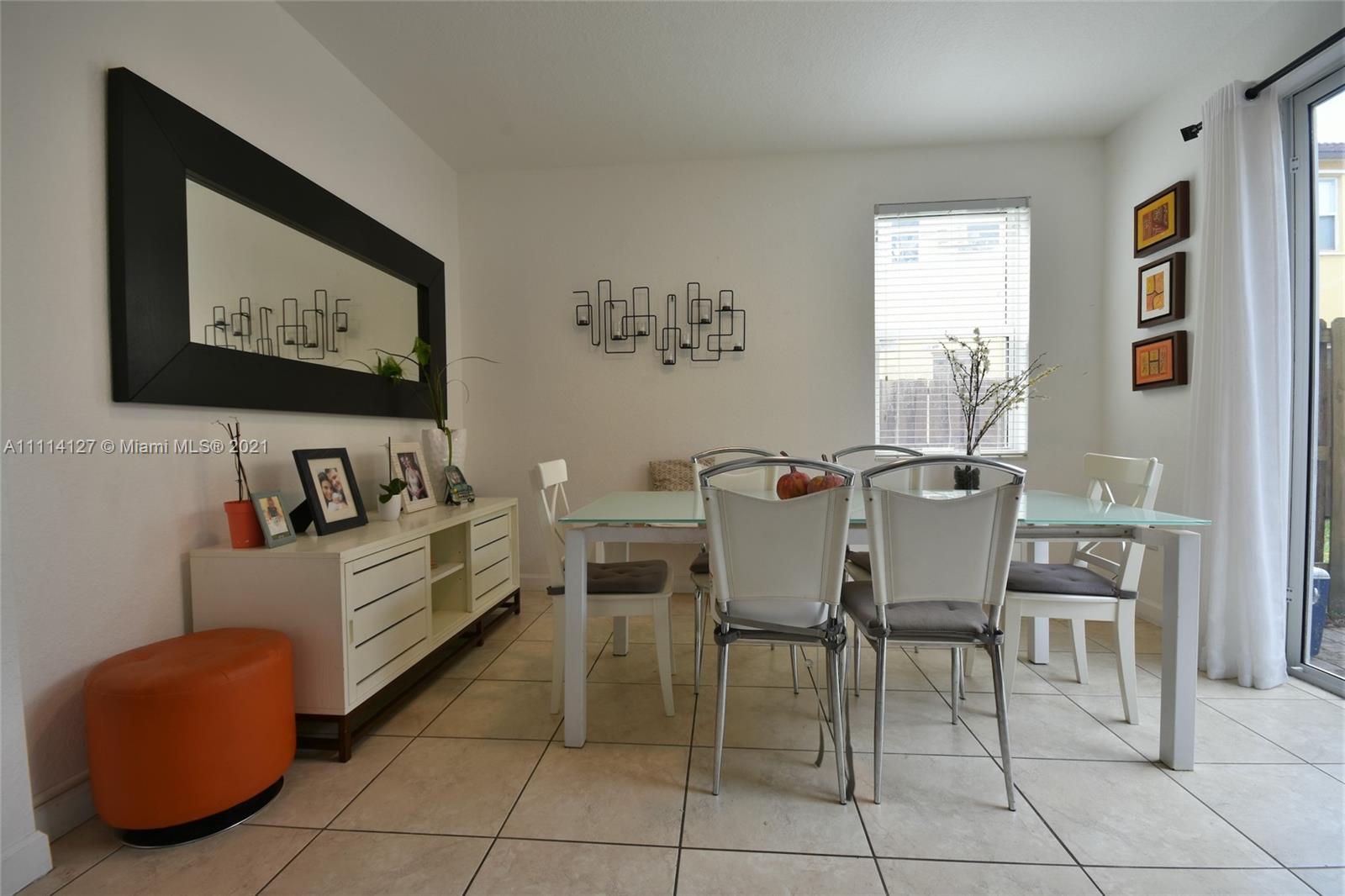 ISLANDS AT DORAL NORTHWEST - Residential