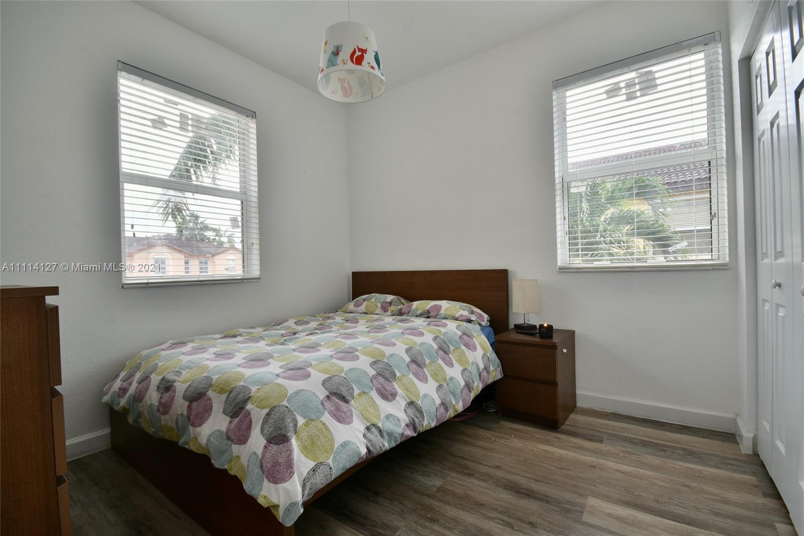 ISLANDS AT DORAL NORTHWEST - Residential