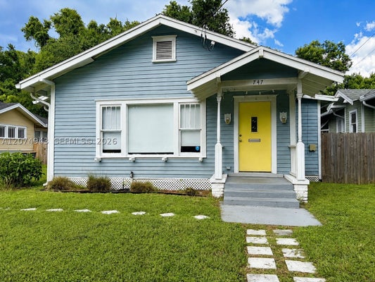 747 WEST ST, JACKSONVILLE, FL 32204 - Image f1baedd26acbf27e3a3133a92bc50f64/1445320331