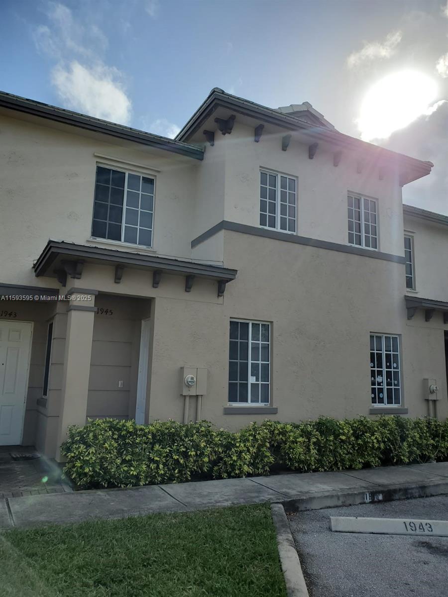 MARSH HARBOUR 3 CONDOMINIU - Residential