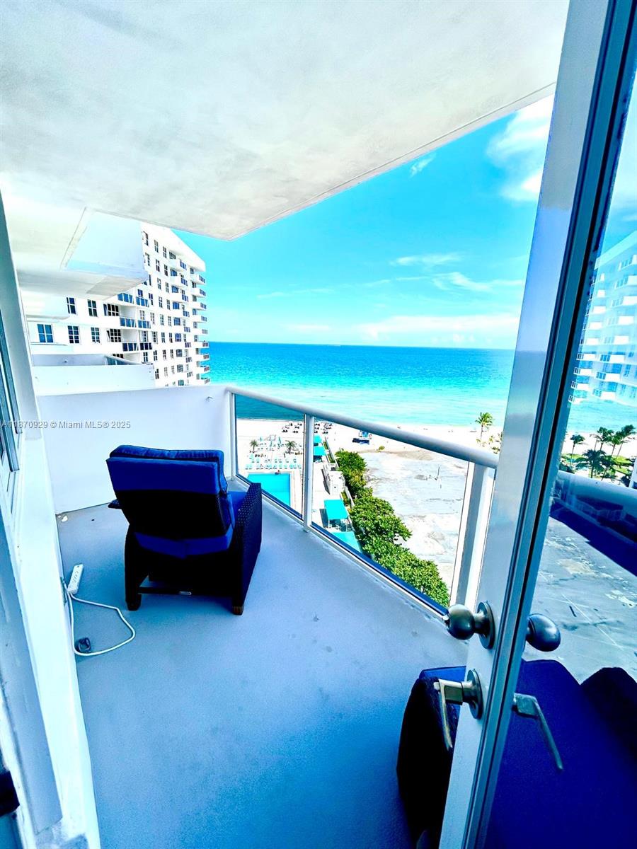 SEA AIR TOWERS CONDO - Residential Lease