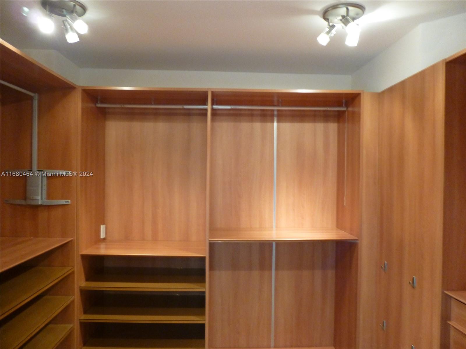 ATLANTIC III AT THE POINT - Residential Lease