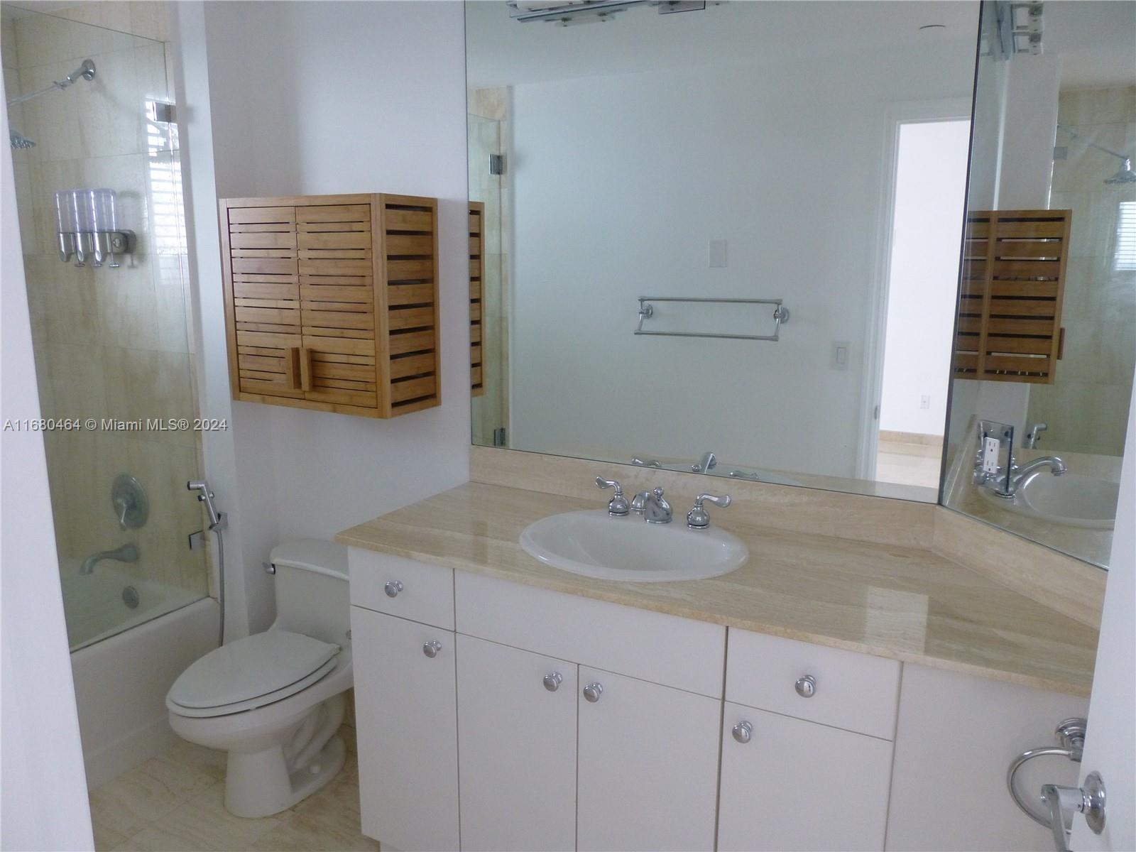 ATLANTIC III AT THE POINT - Residential Lease