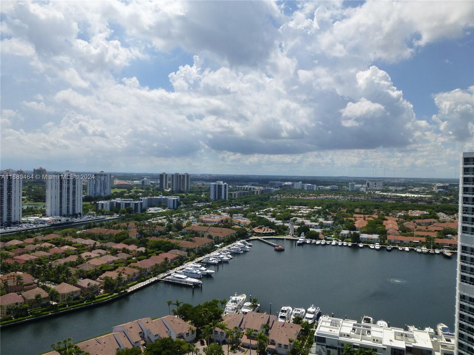 ATLANTIC III AT THE POINT - Residential Lease