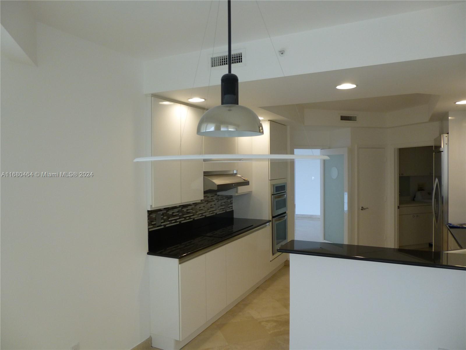 ATLANTIC III AT THE POINT - Residential Lease