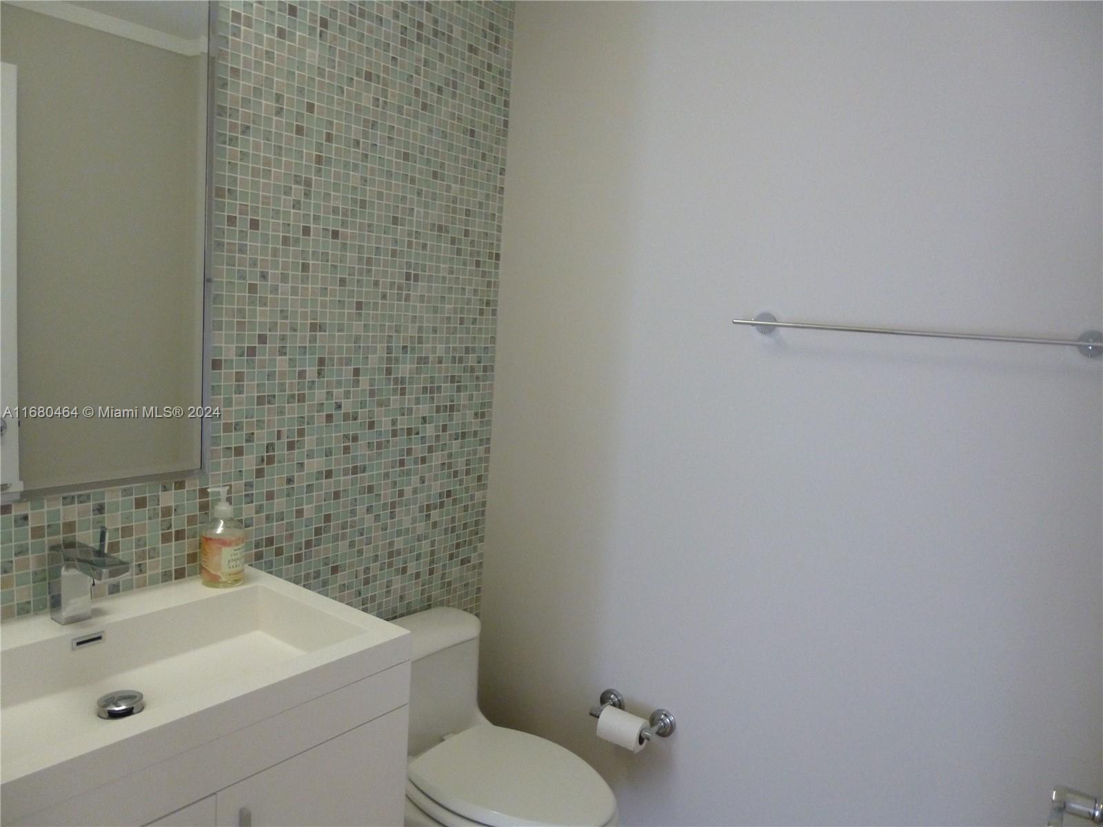 ATLANTIC III AT THE POINT - Residential Lease