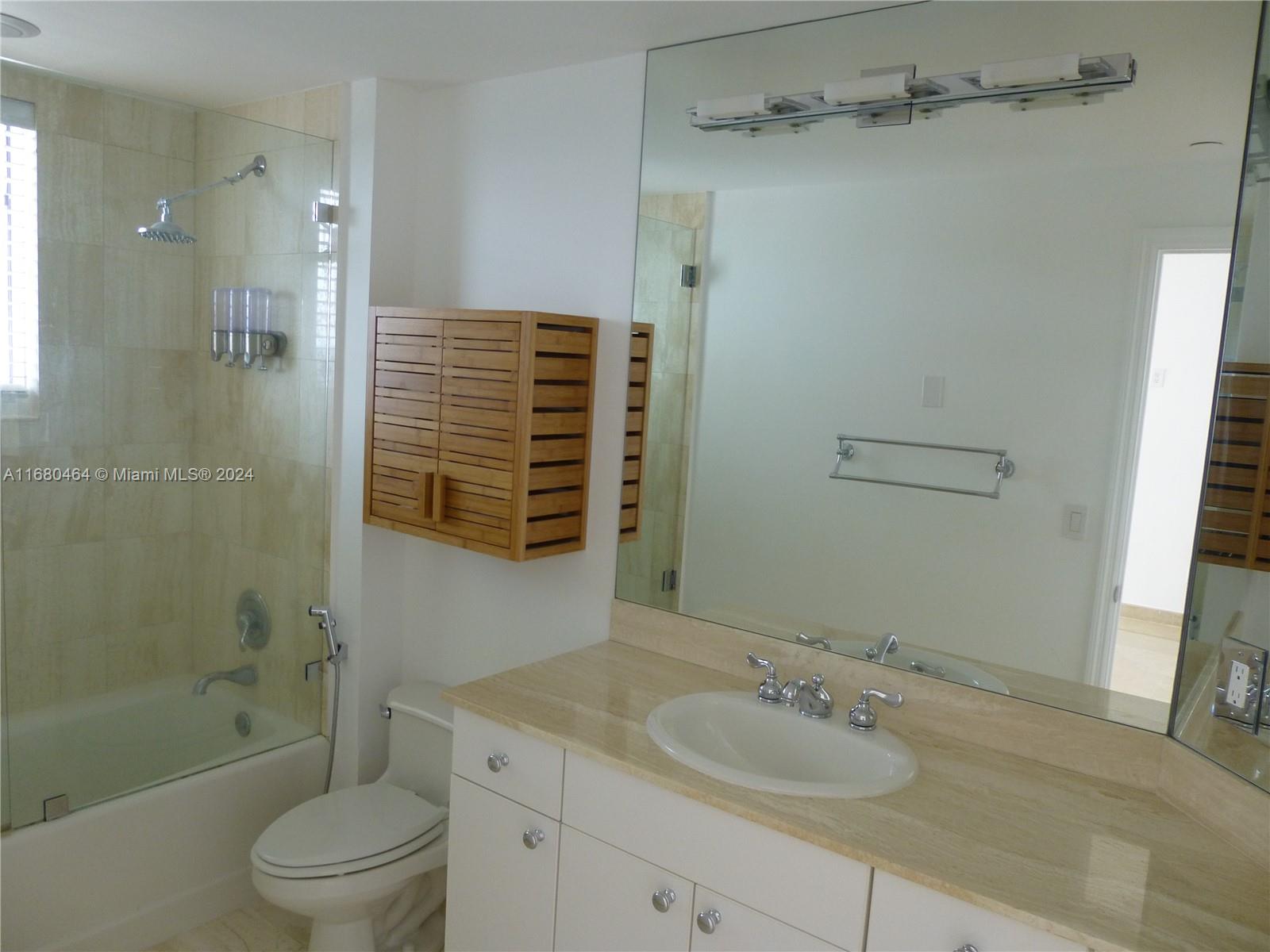 ATLANTIC III AT THE POINT - Residential Lease