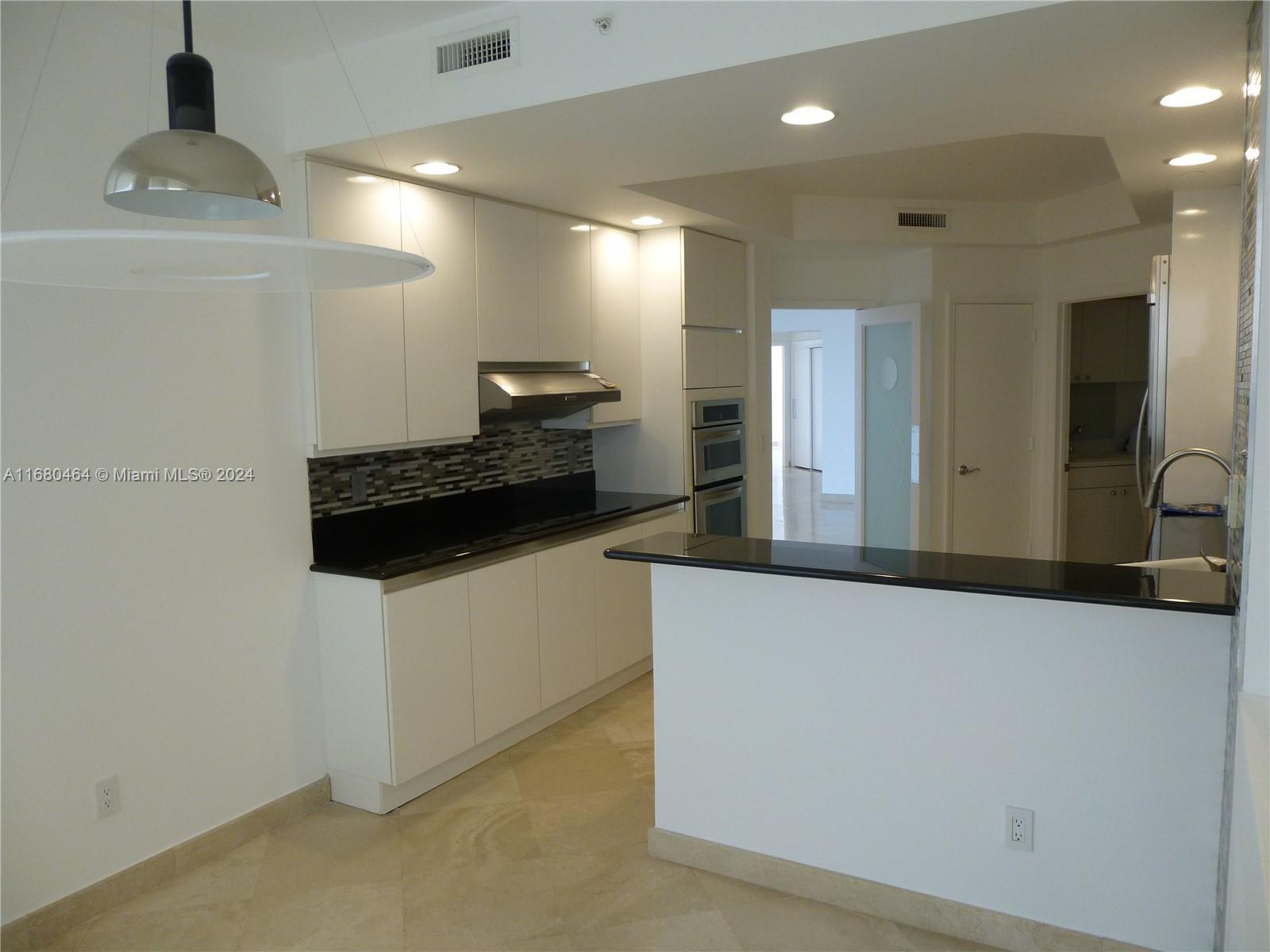 ATLANTIC III AT THE POINT - Residential Lease