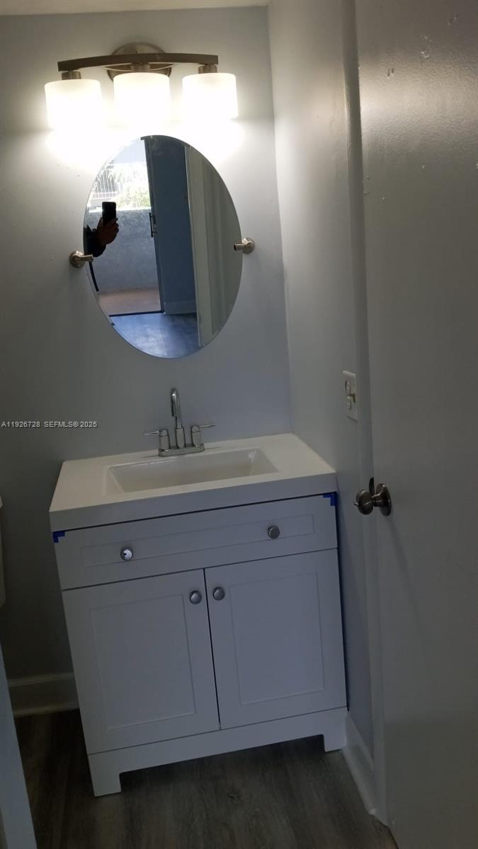 THE BEACH CLUB FONTAINEBL - Residential Lease