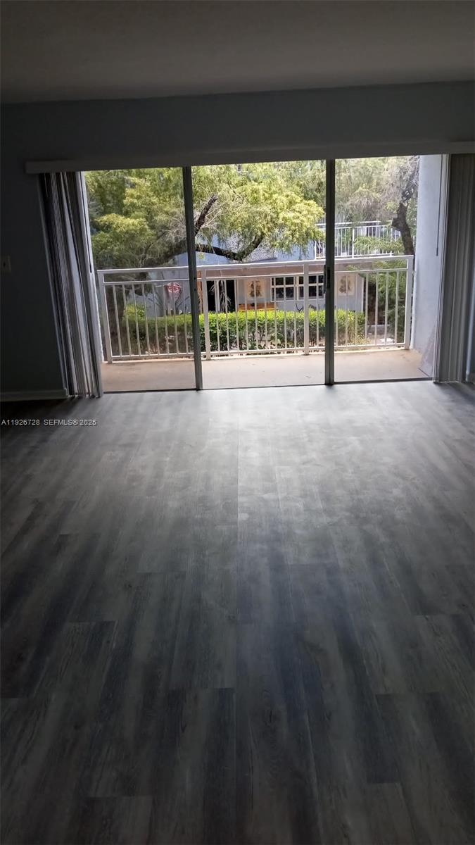 THE BEACH CLUB FONTAINEBL - Residential Lease