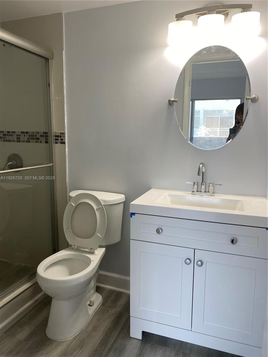 THE BEACH CLUB FONTAINEBL - Residential Lease