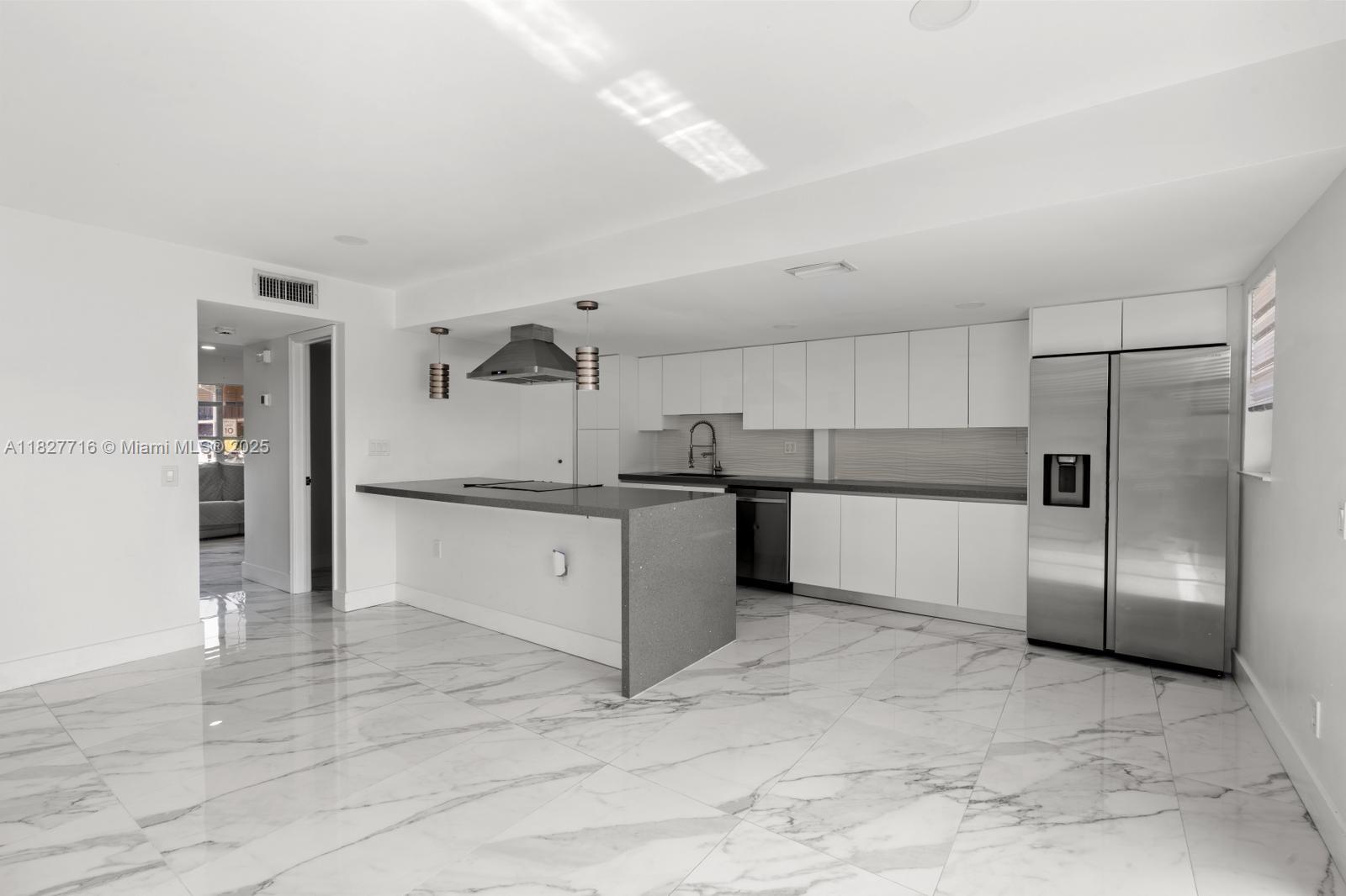 4162 SW 65 AVE 84
