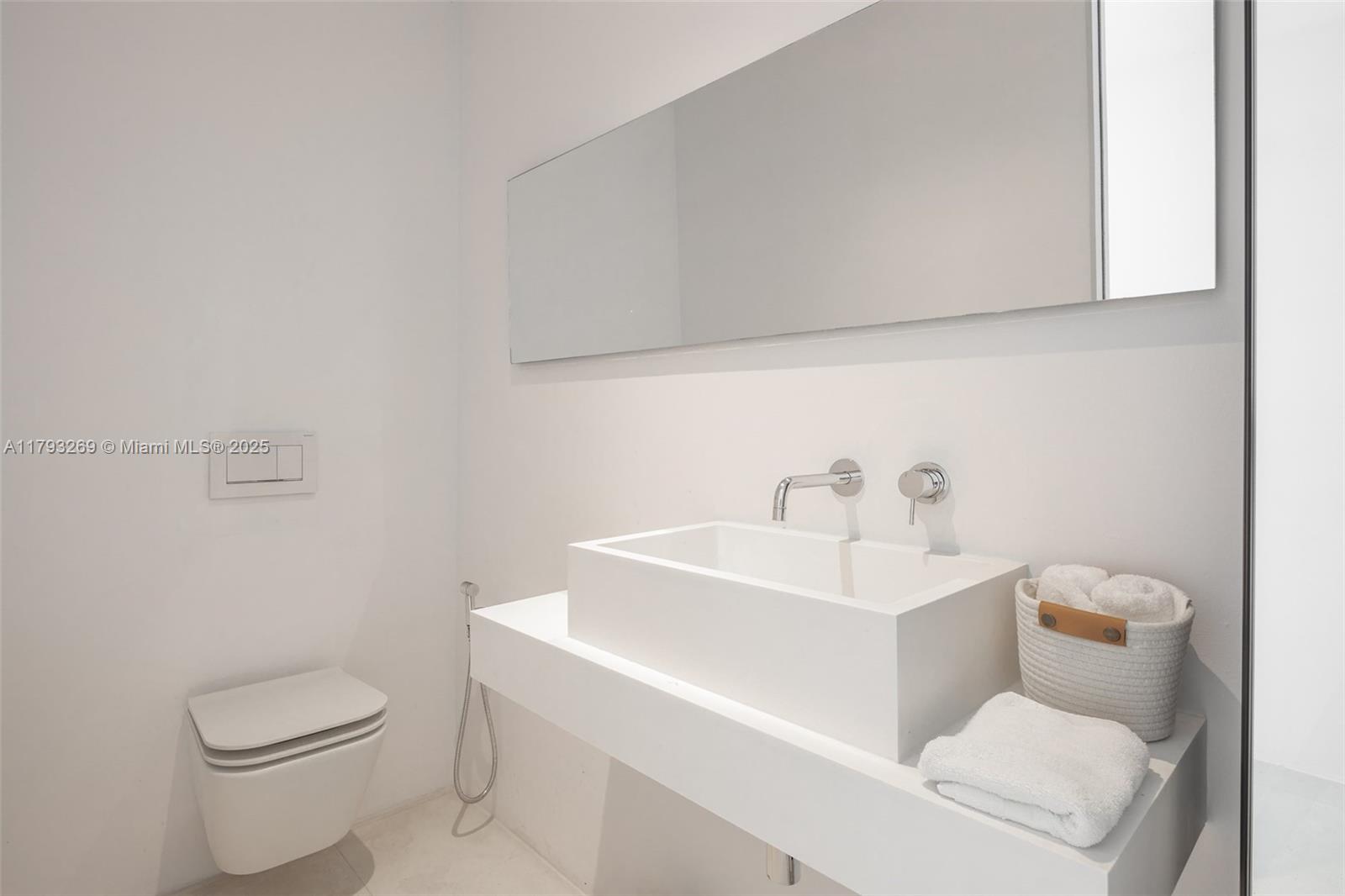 Villa La Cinq - Residential