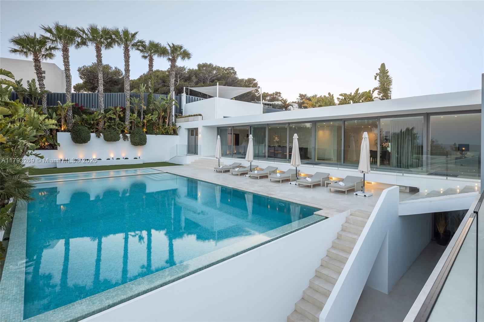 Villa La Cinq - Residential