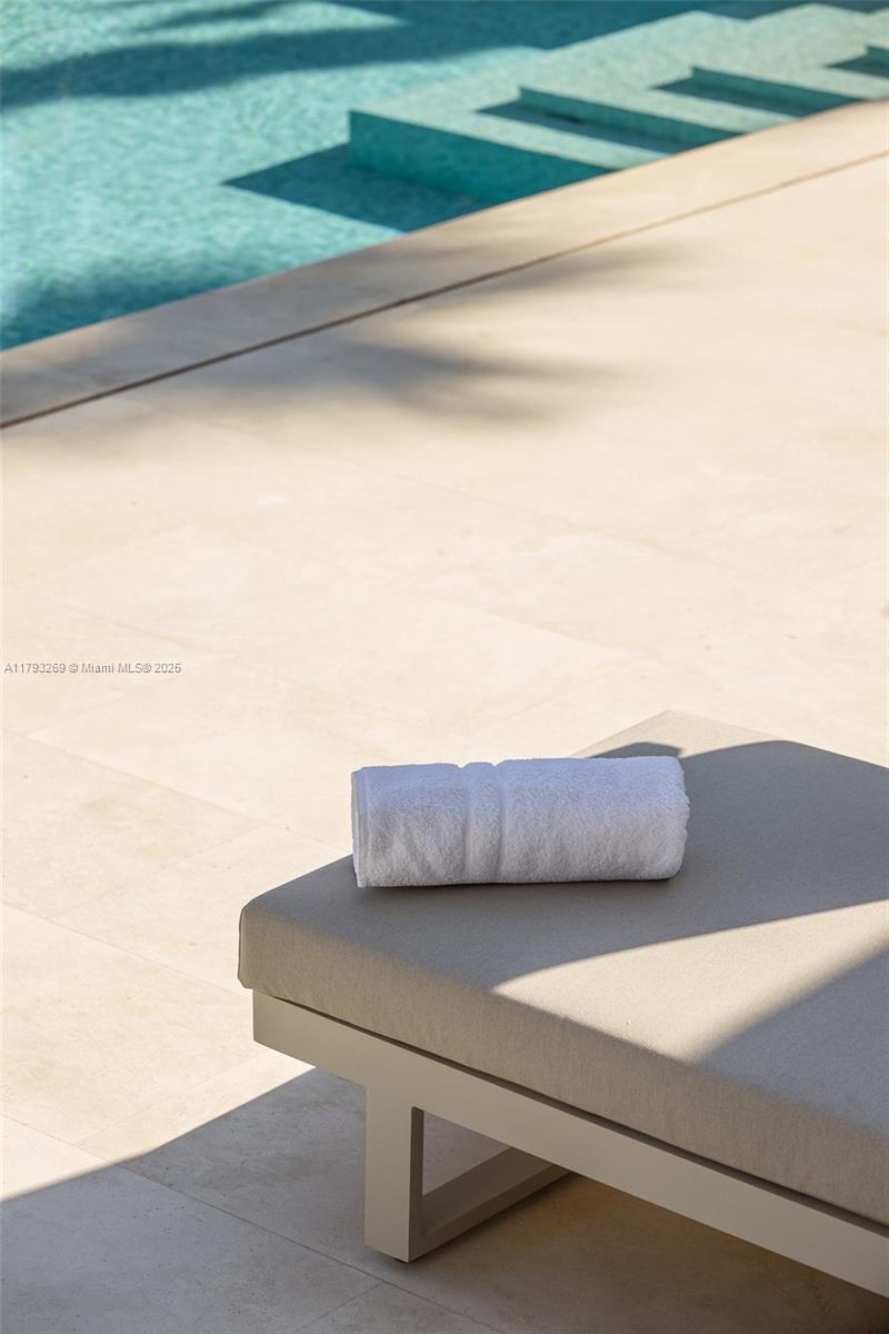 Villa La Cinq - Residential