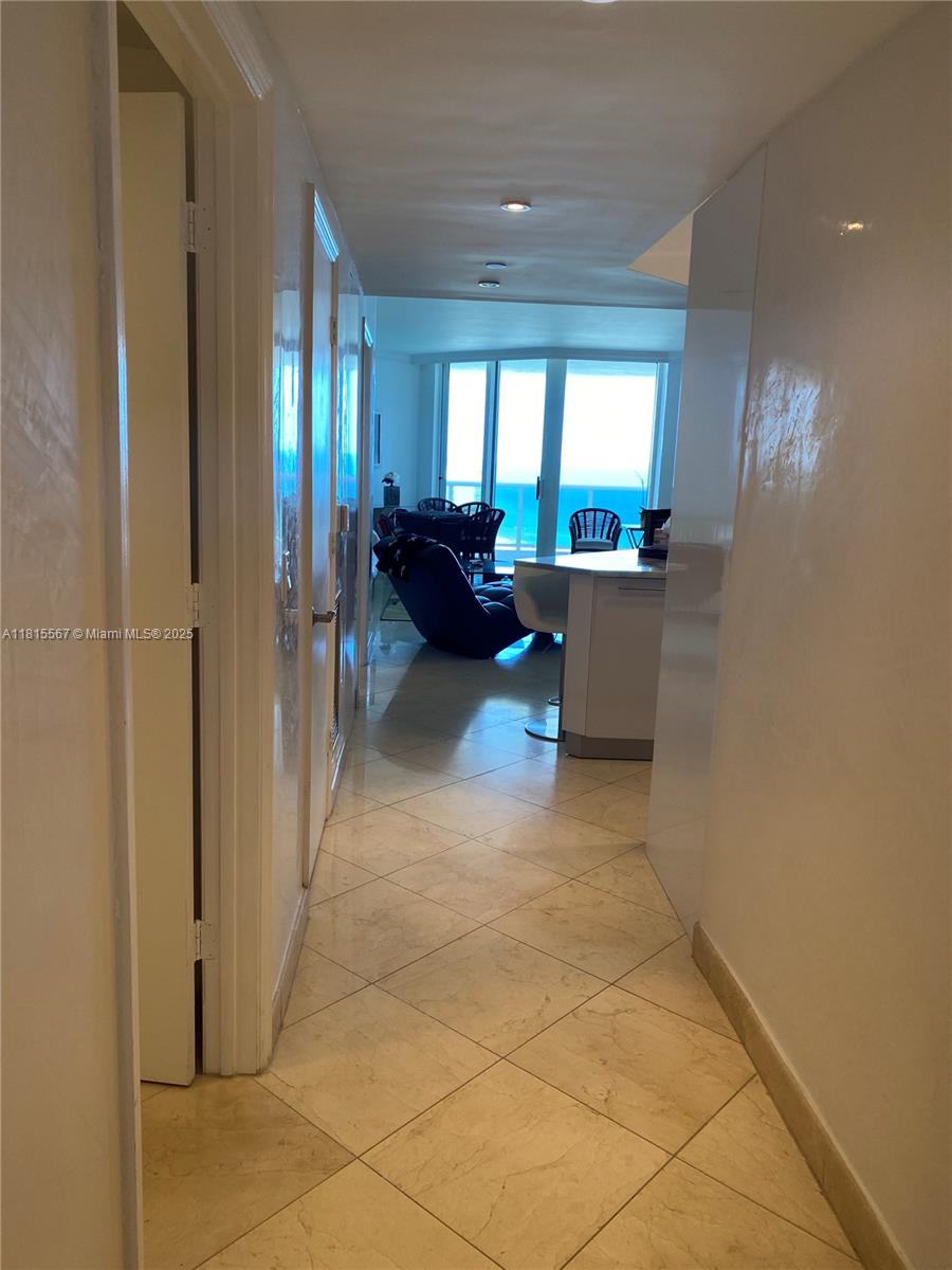 Rental Property at 4779 Collins Ave 3008, Miami Beach, Miami-Dade County, Florida - Bedrooms: 2 
Bathrooms: 2  - $8,500 MO.