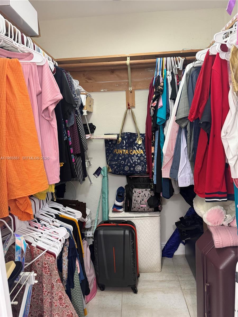 DEWEY GUAY ESTATES - Residential