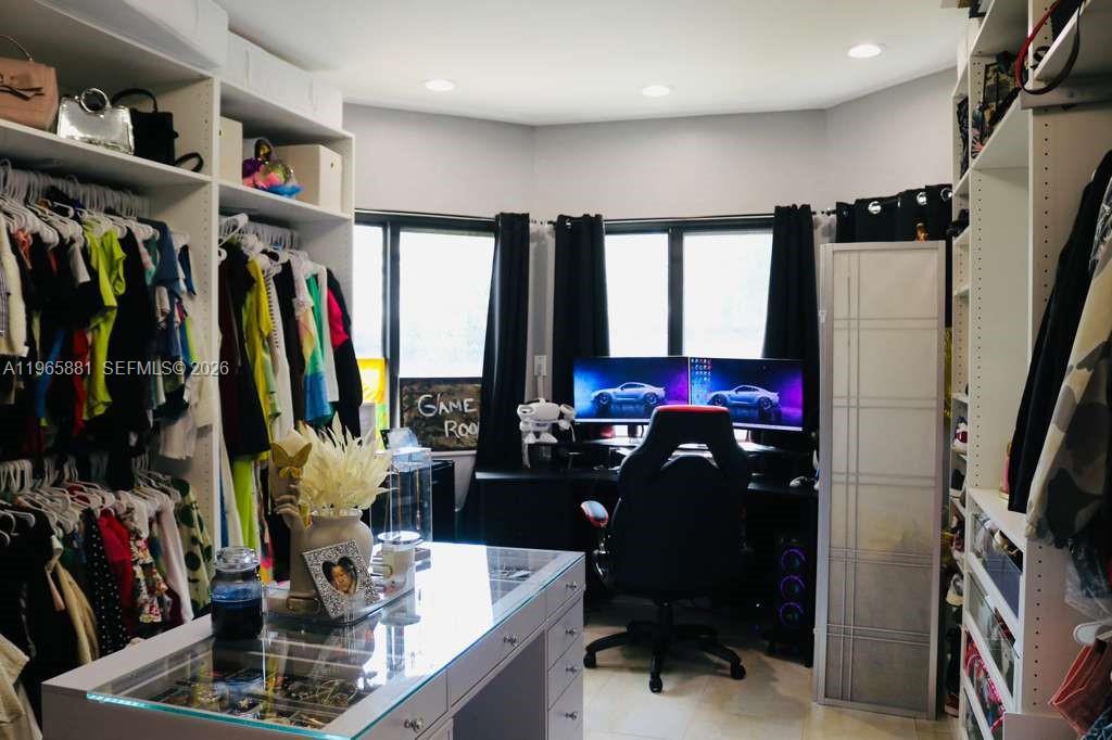 DEWEY GUAY ESTATES - Residential