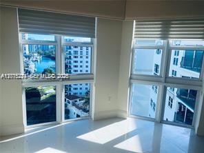 TURNBERRY VLG NO TOWER CO - Residential Lease