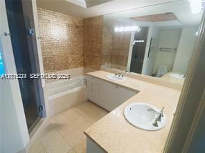 TURNBERRY VLG NO TOWER CO - Residential Lease