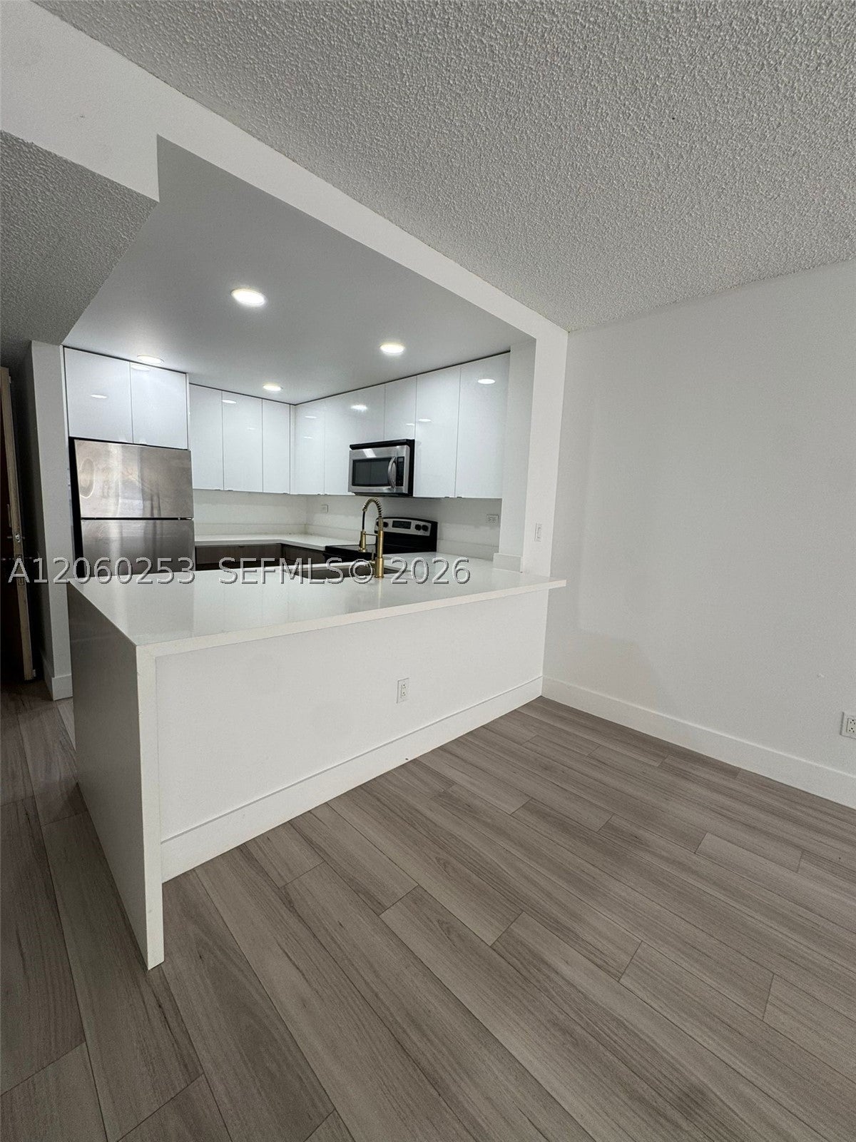 20860 San Simeon Way 108-6