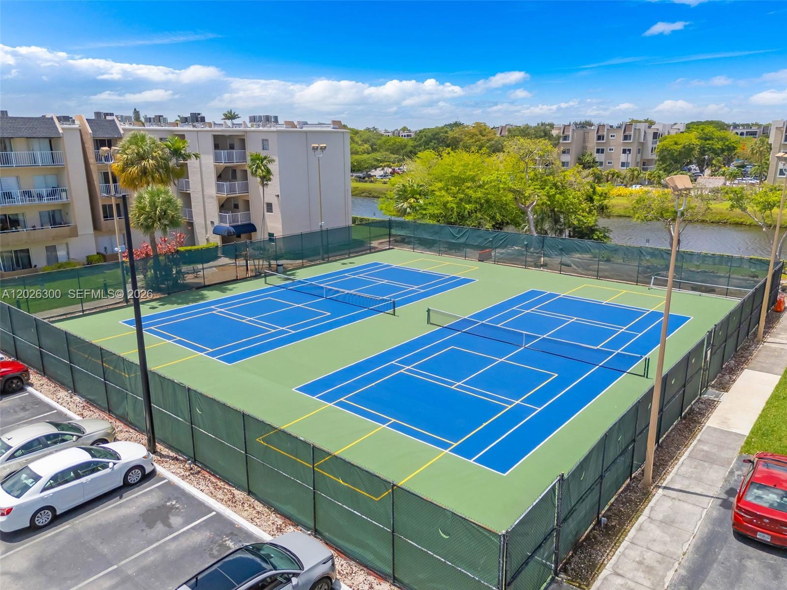 KINGS CREEK SO CONDO - Residential Lease