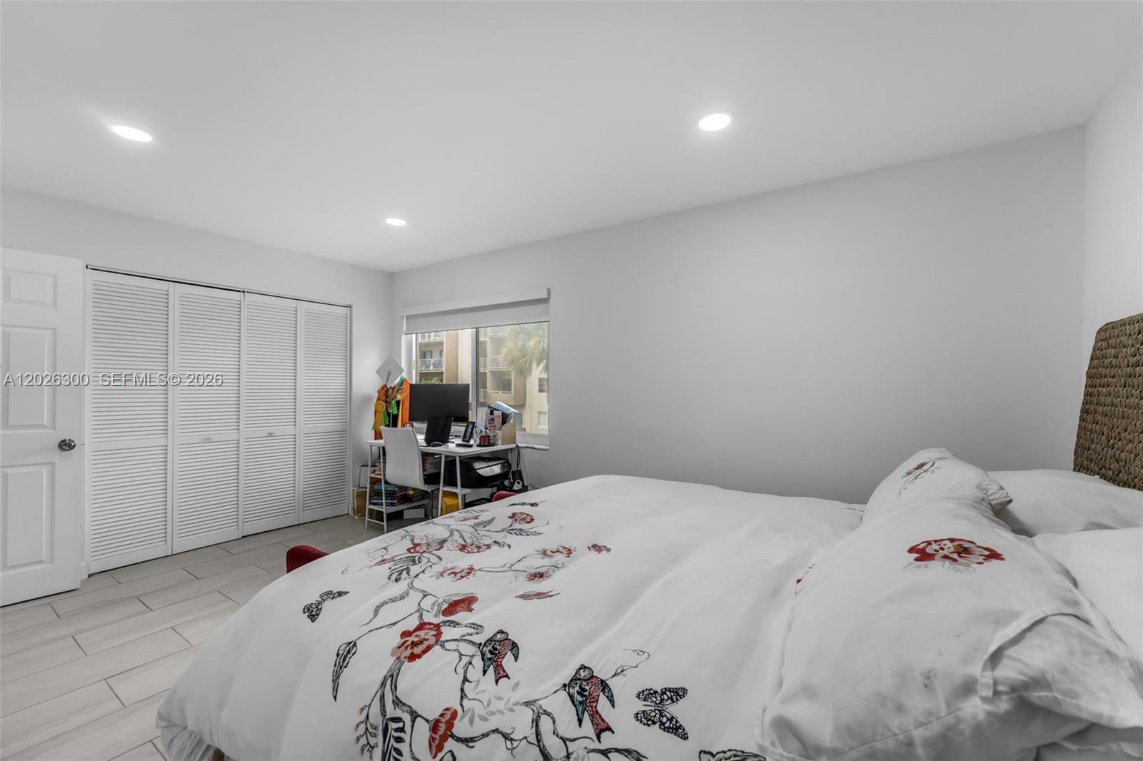 KINGS CREEK SO CONDO - Residential Lease