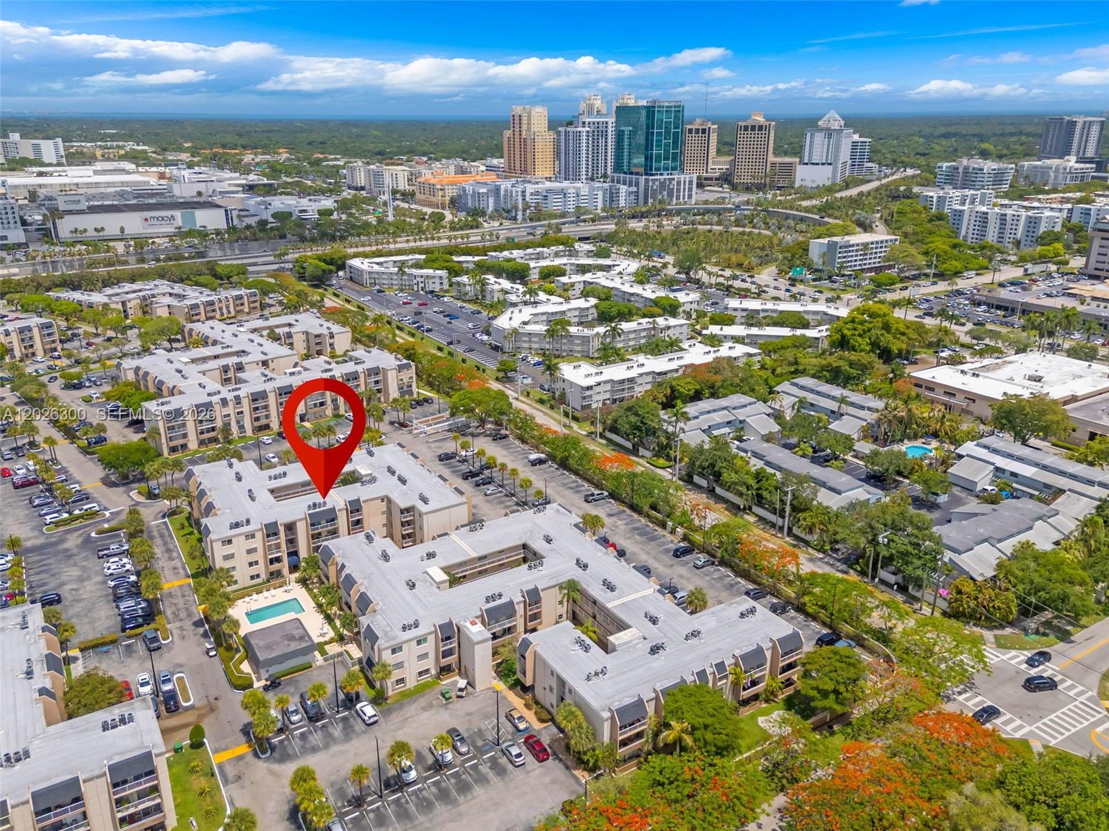 KINGS CREEK SO CONDO - Residential Lease