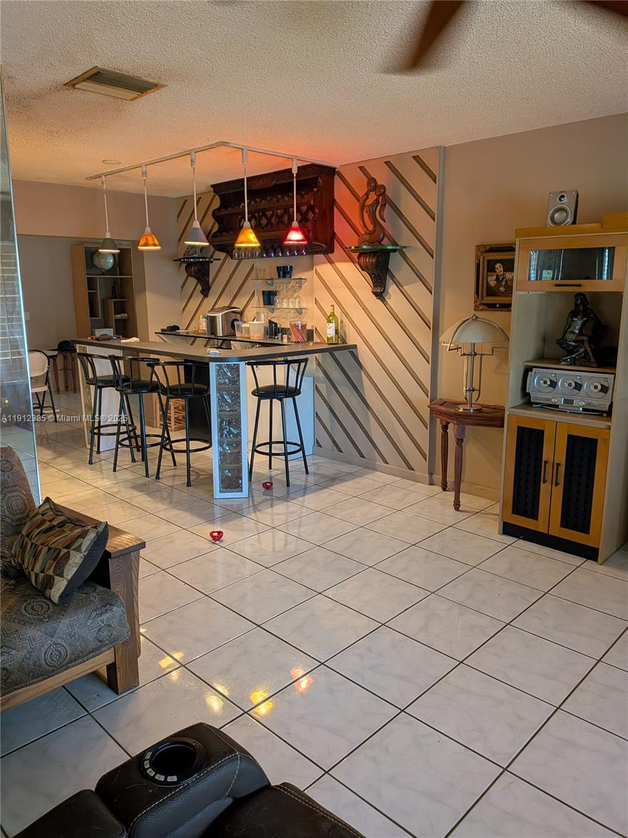 MAINLANDS OF TAMARAC LAKE - Residential