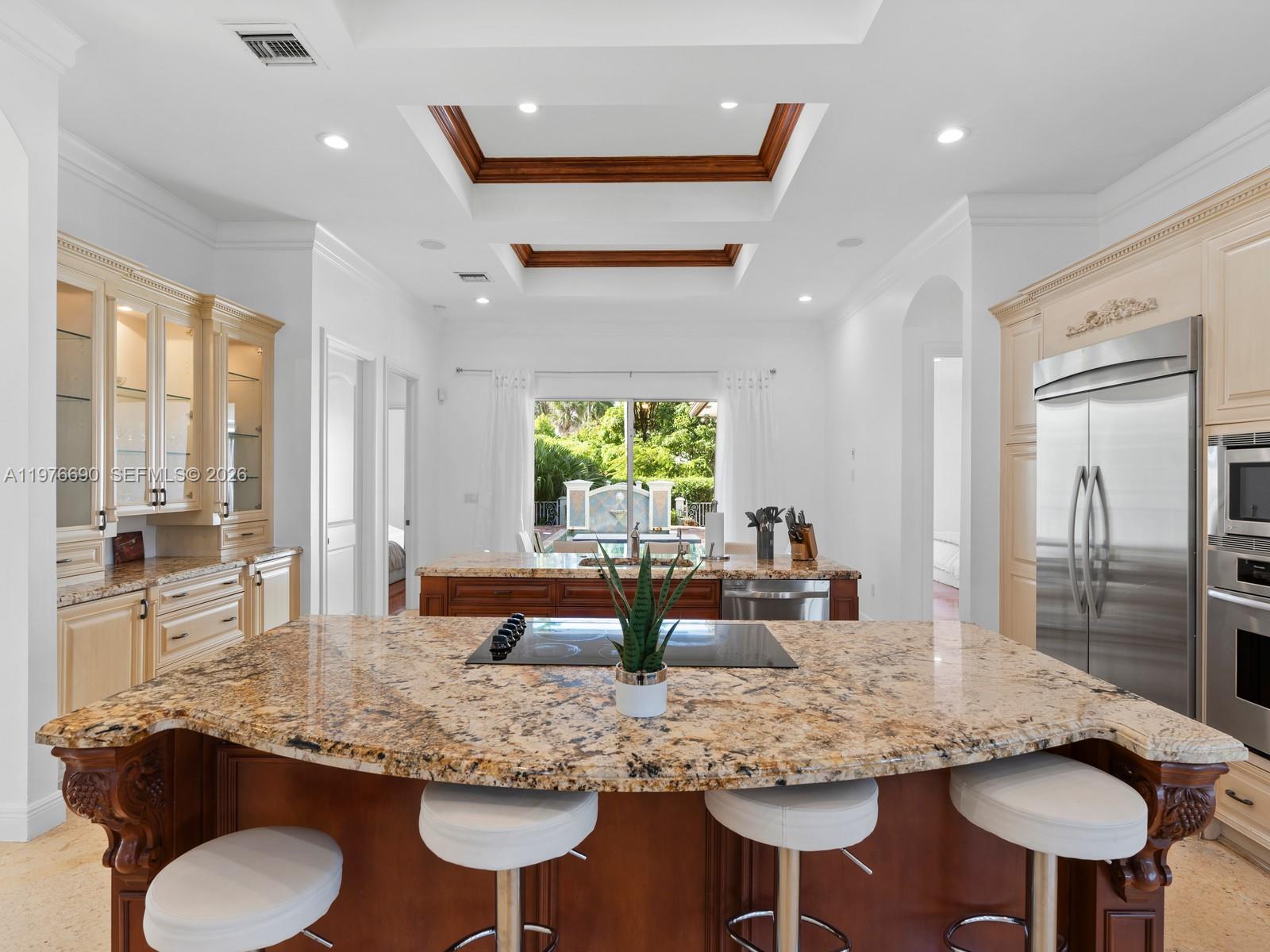 HOLLYWOOD LAKES SECTION - Residential