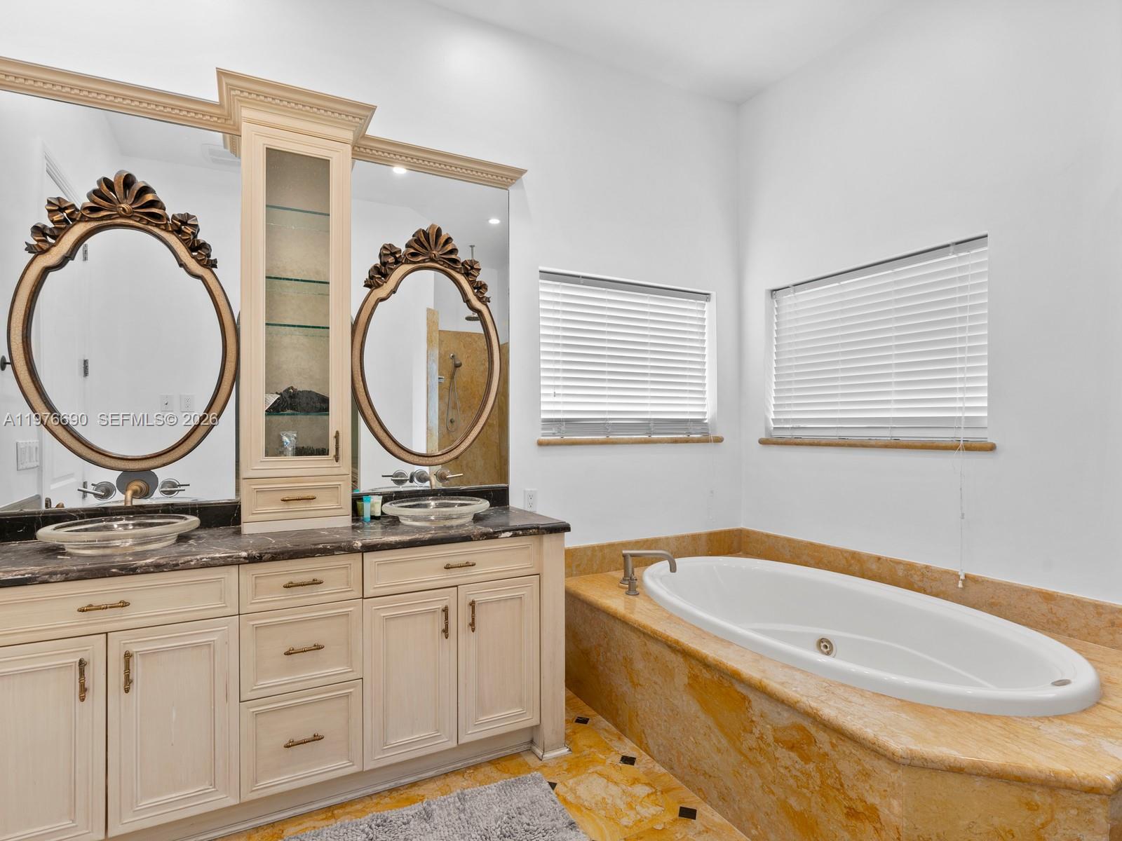 HOLLYWOOD LAKES SECTION - Residential