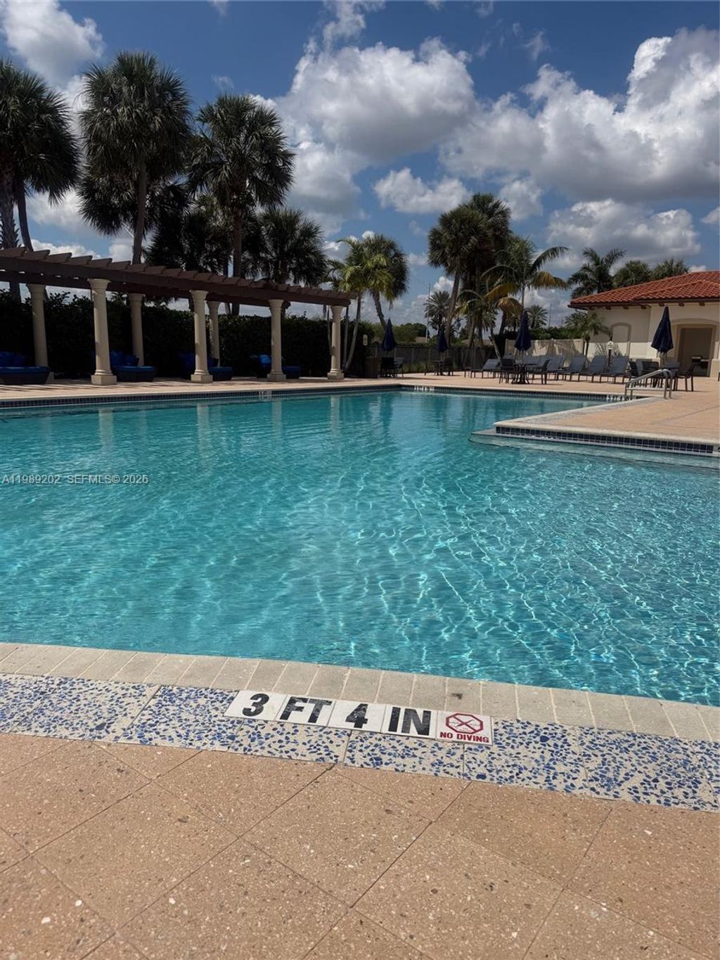 Photo of 11524 SW 16th St, Pembroke Pines, FL 33025 (MLS # A11989202)