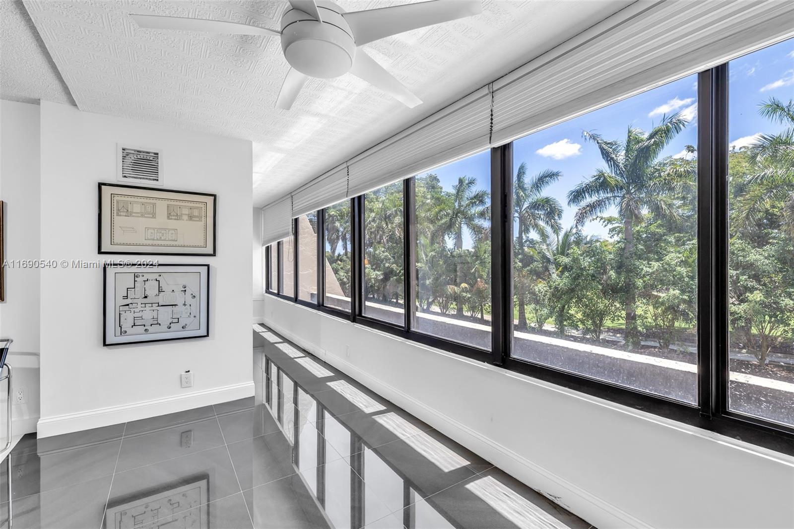 GLENS CONDO - Residential