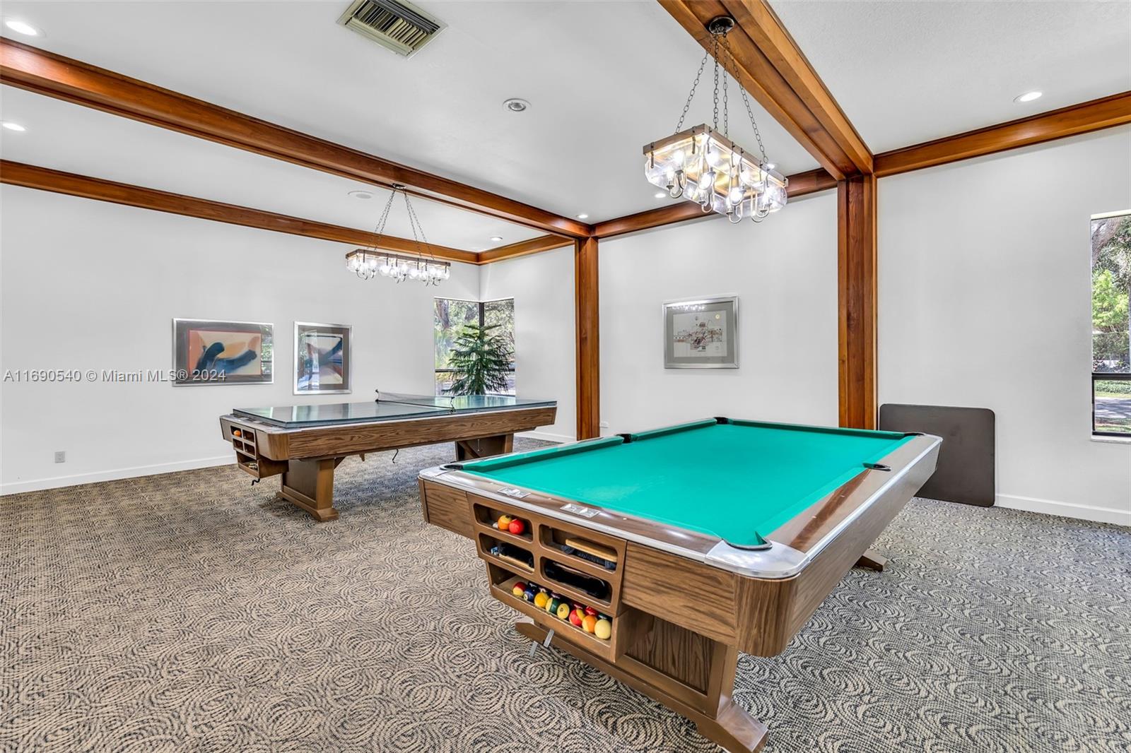 GLENS CONDO - Residential