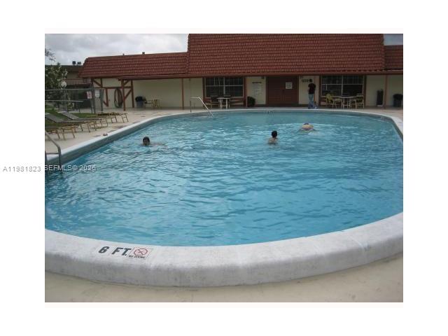 SANDALFOOT SQUIRE CONDO - Residential Lease
