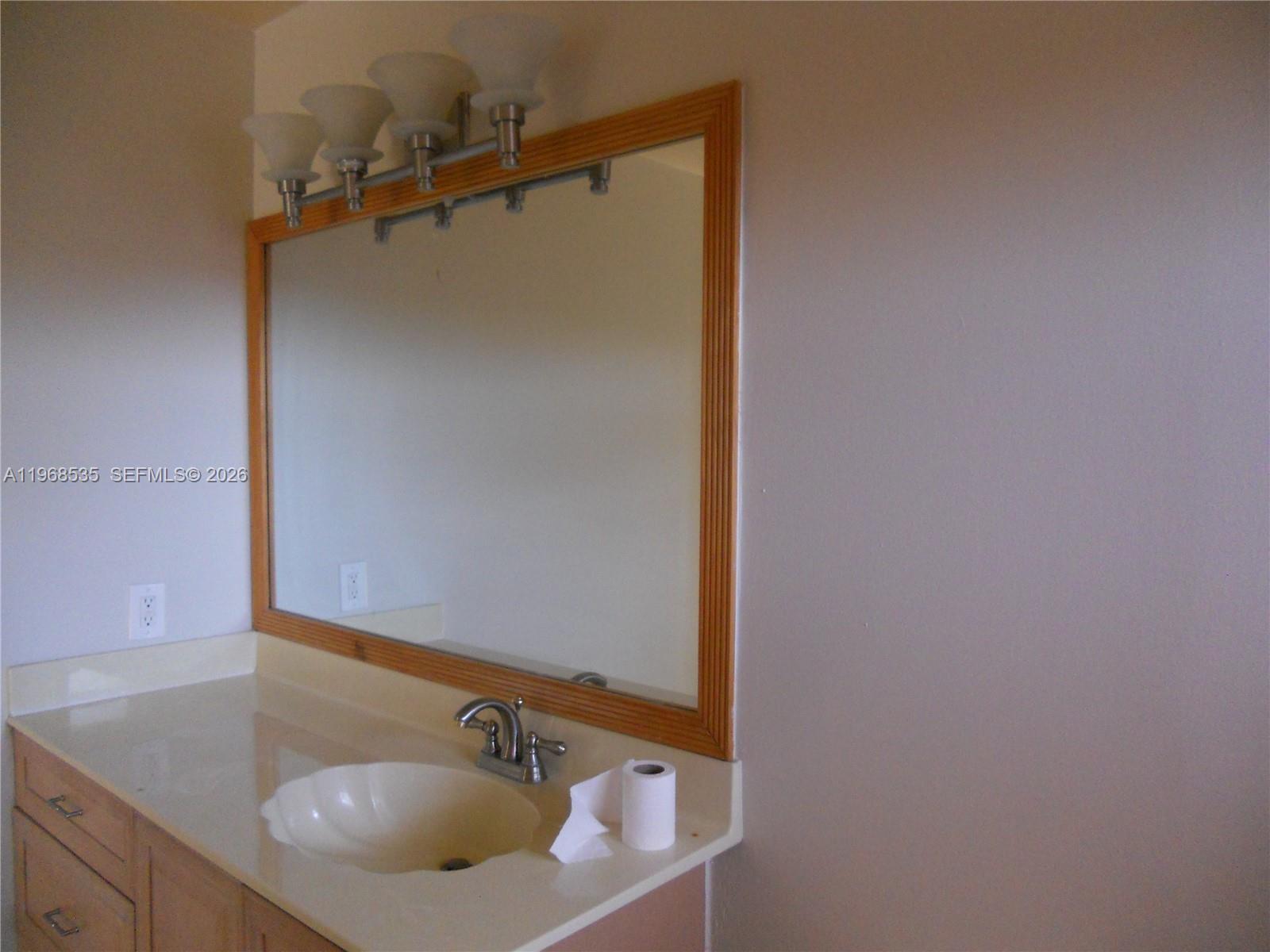 MOWRY VILLAS - Residential