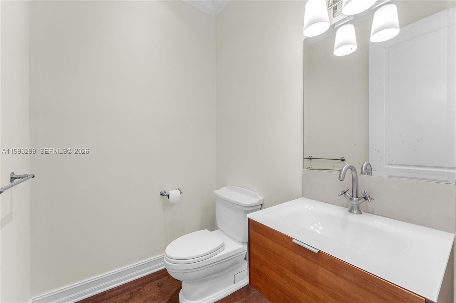 BISCAYNE KEY ESTATES - Residential Lease