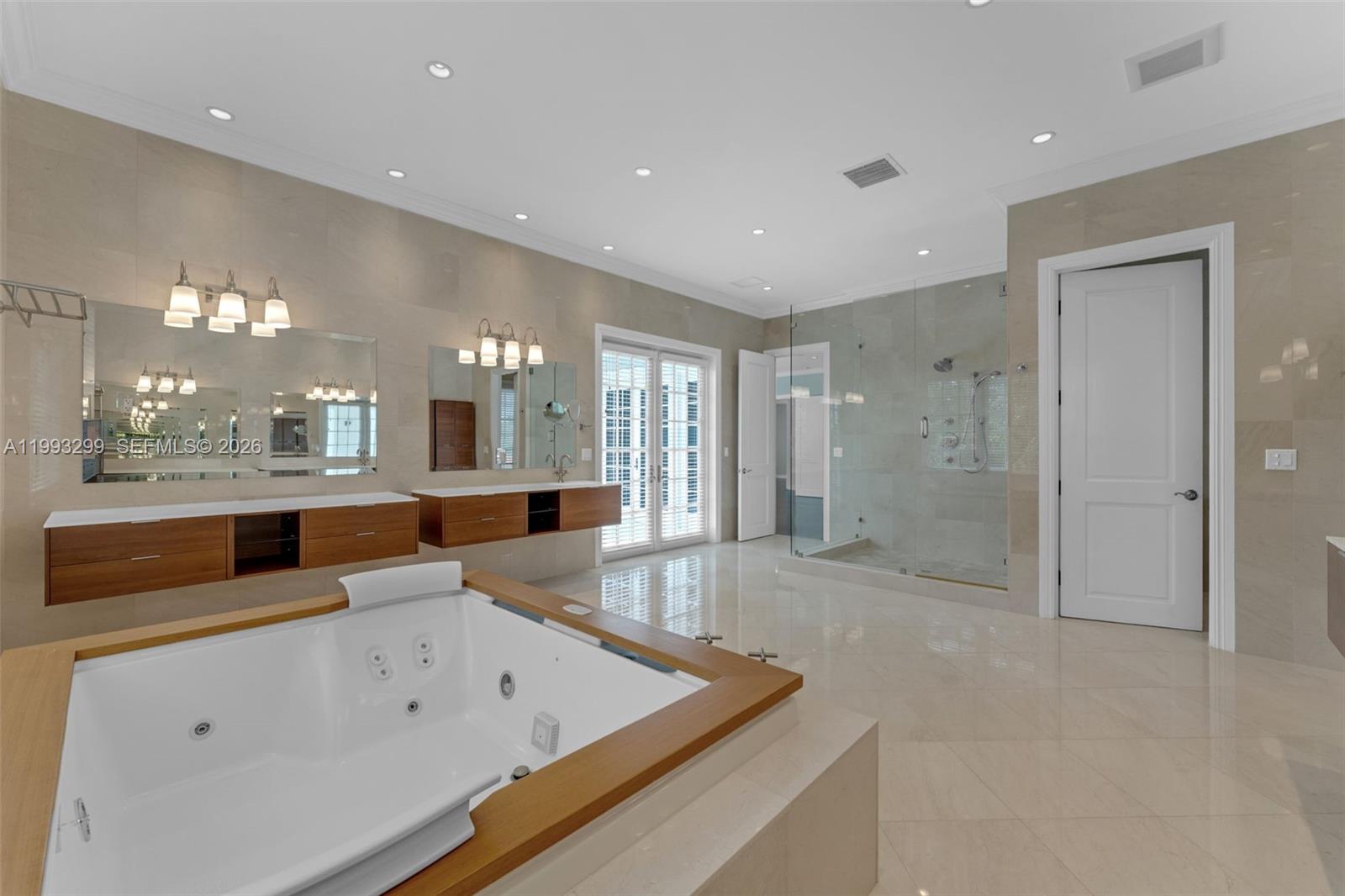 BISCAYNE KEY ESTATES - Residential Lease