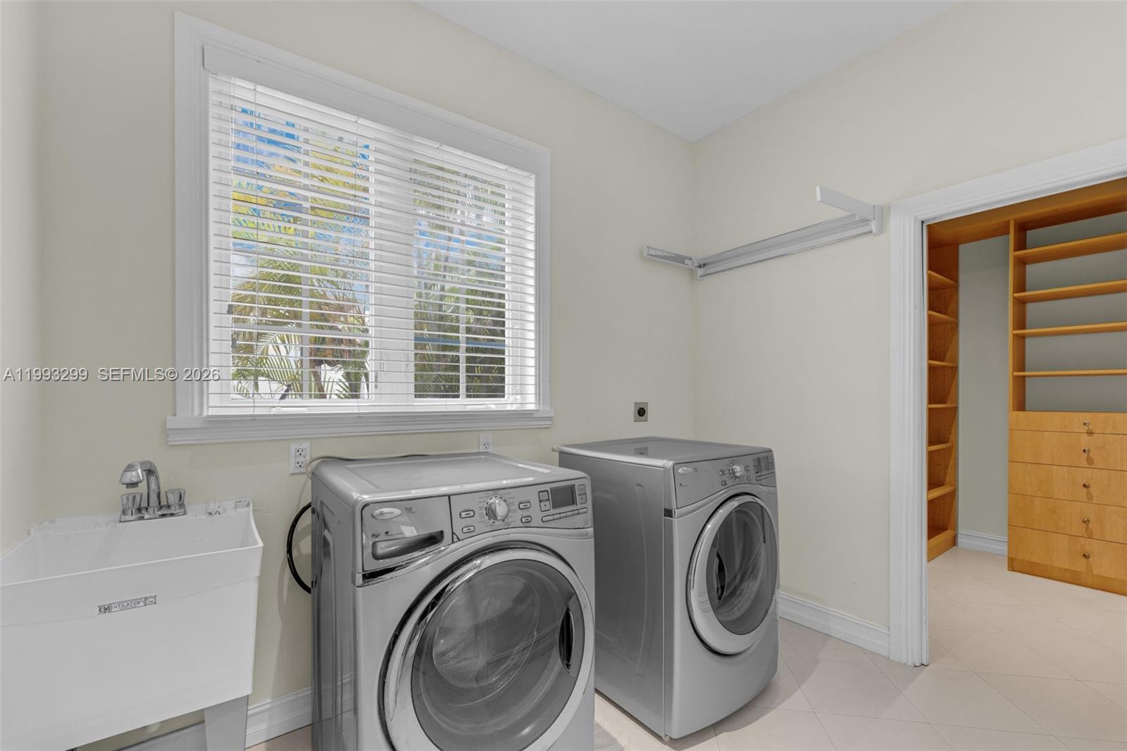 BISCAYNE KEY ESTATES - Residential Lease