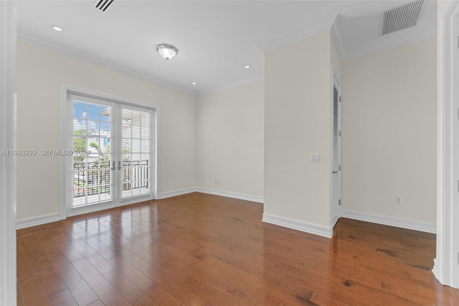 BISCAYNE KEY ESTATES - Residential Lease