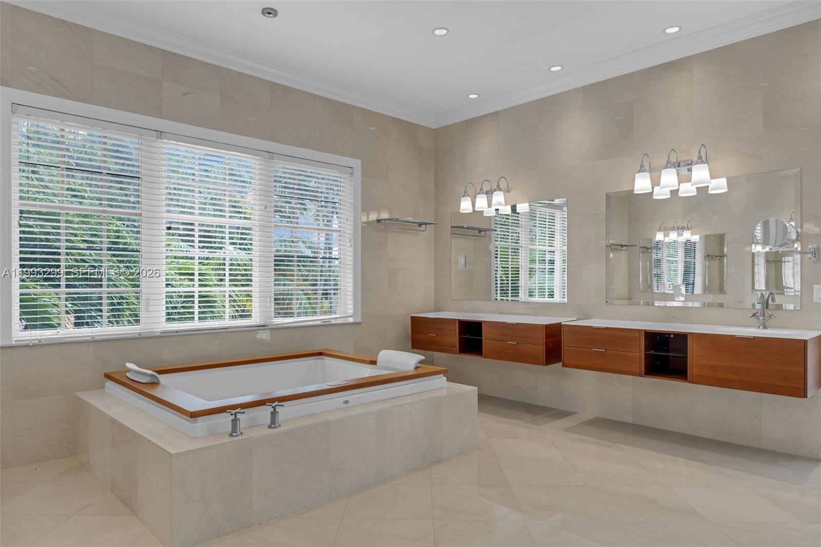 BISCAYNE KEY ESTATES - Residential Lease