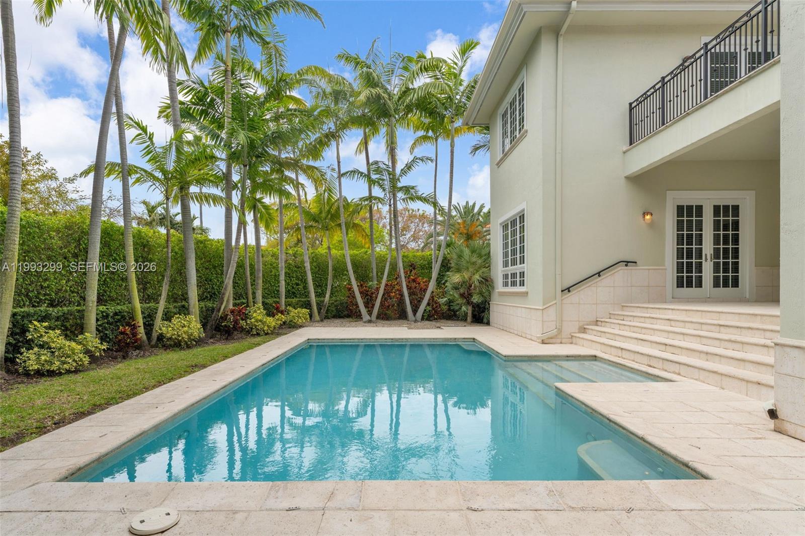 BISCAYNE KEY ESTATES - Residential Lease