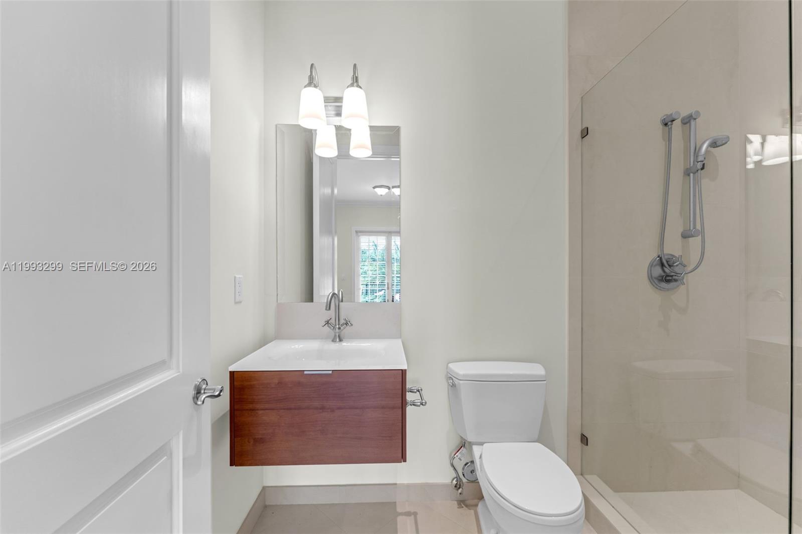 BISCAYNE KEY ESTATES - Residential Lease