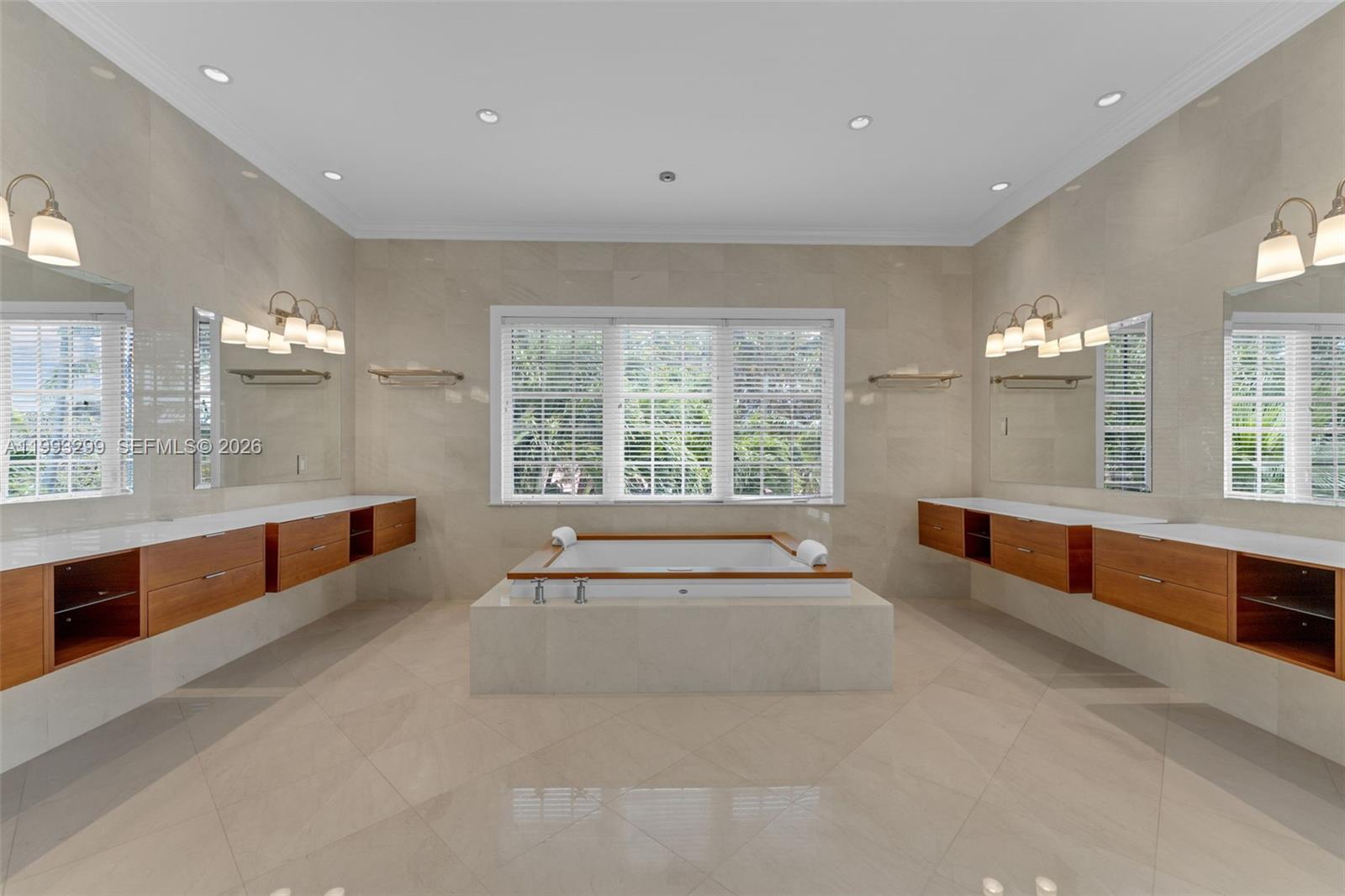 BISCAYNE KEY ESTATES - Residential Lease