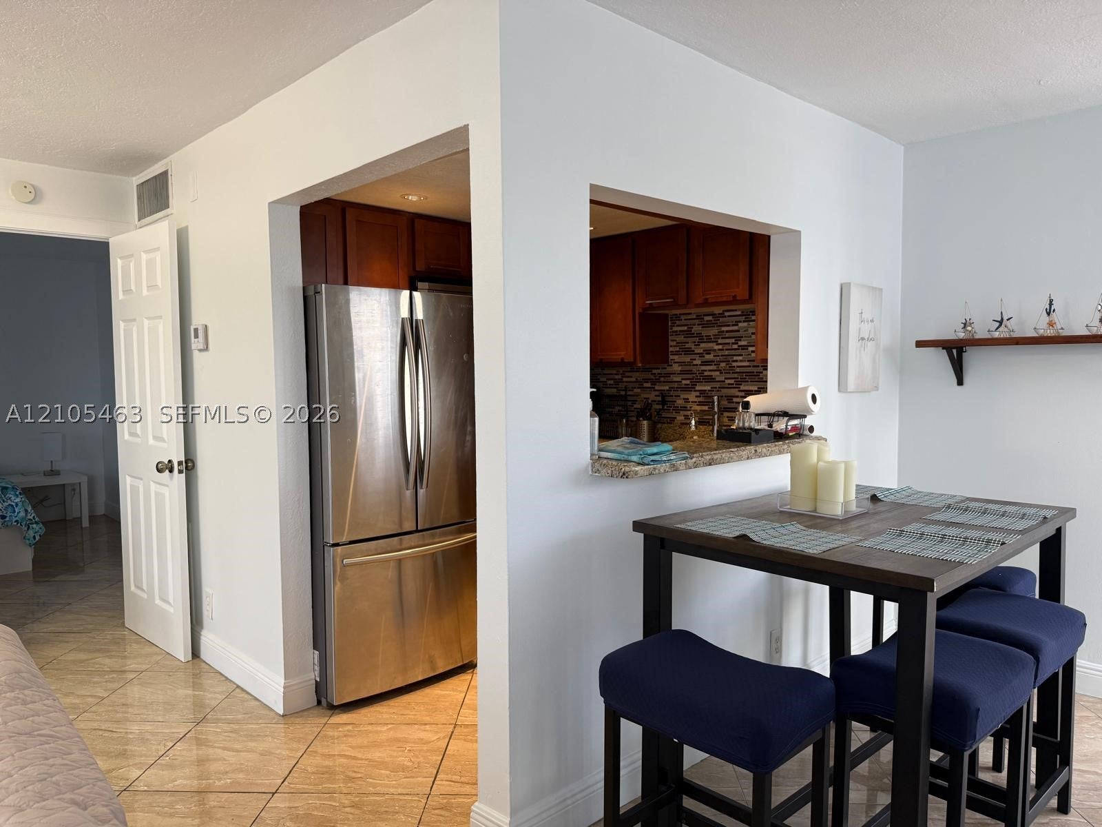 2420 Diana Dr 407