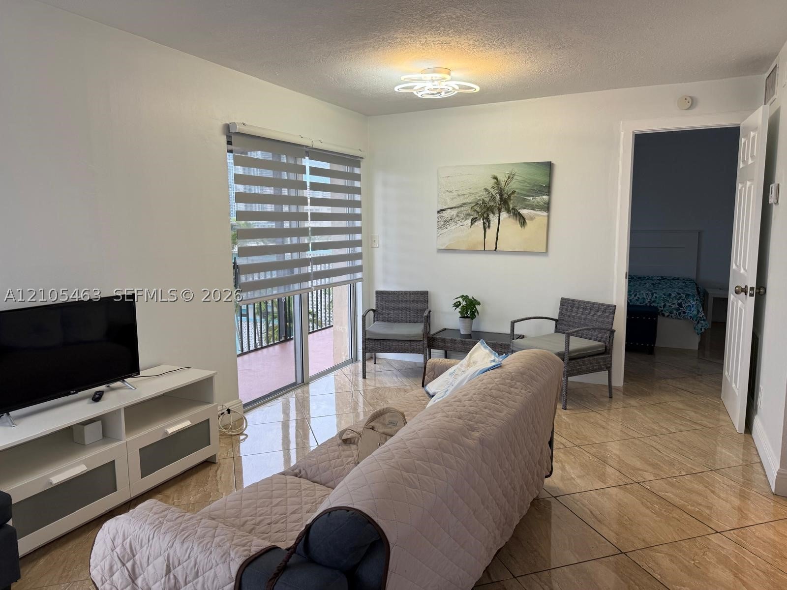 2420 Diana Dr 407
